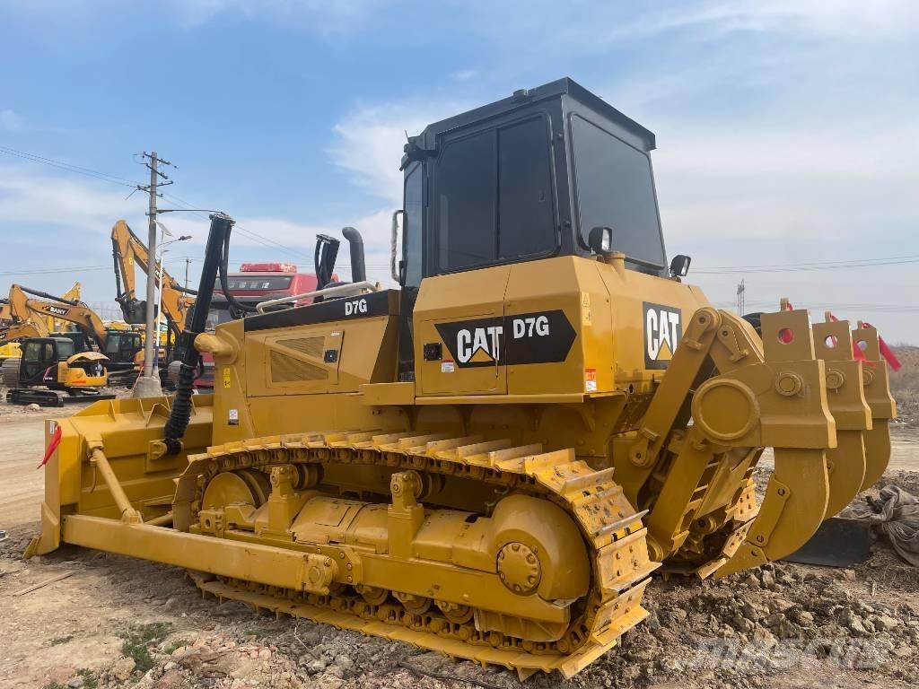 CAT D 7 G Bouteurs sur chenilles