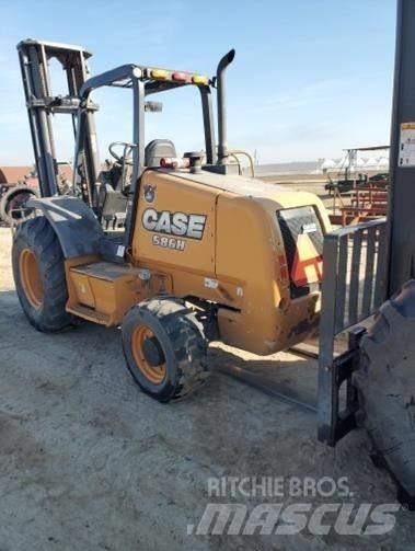 CASE 586H Chariot tout terrain