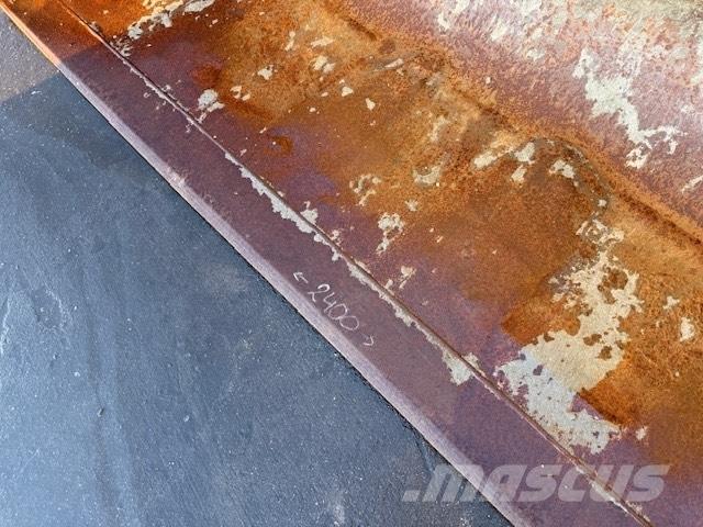 Manitou USED BUCKET Godet