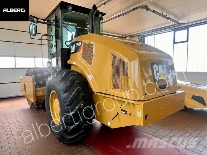 CAT CP68B Rouleaux monocylindre
