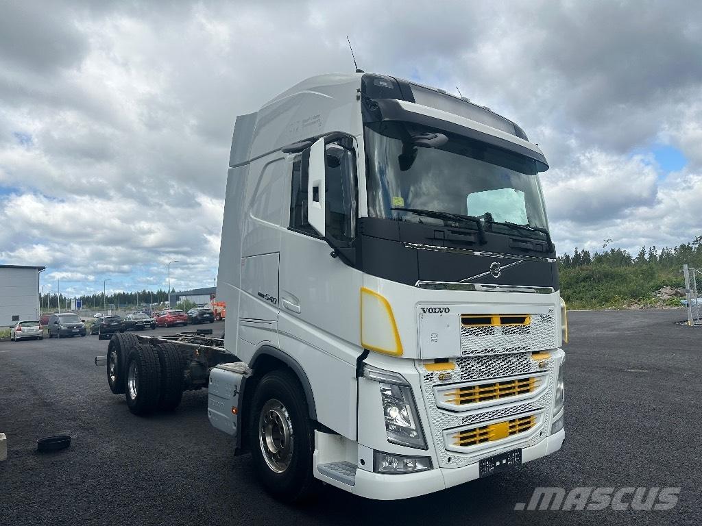 Volvo FH13 540 6x2*4 Châssis cabine