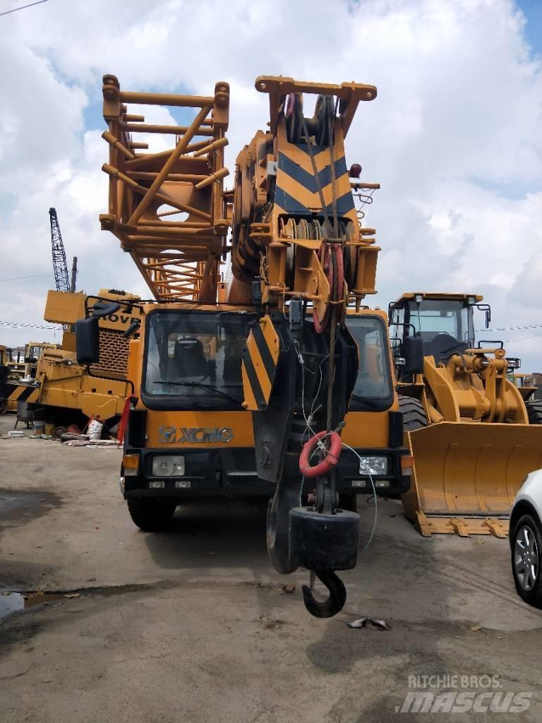 XCMG QY70T Grues tout terrain
