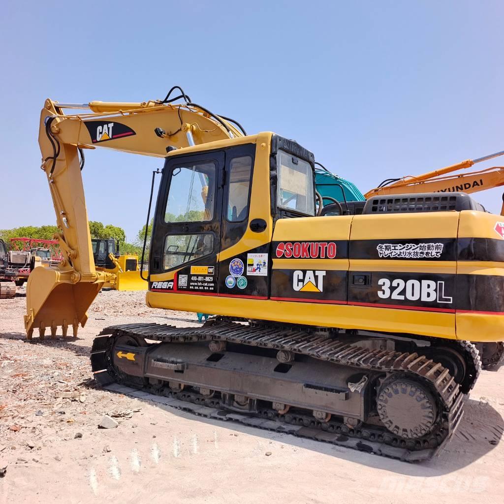 CAT 320 BL Pelle sur chenilles