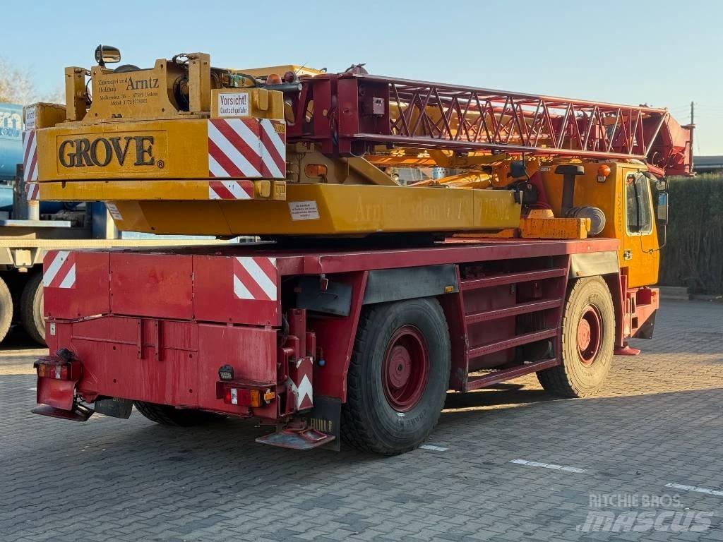 Grove GMK 2035 Grues tout terrain