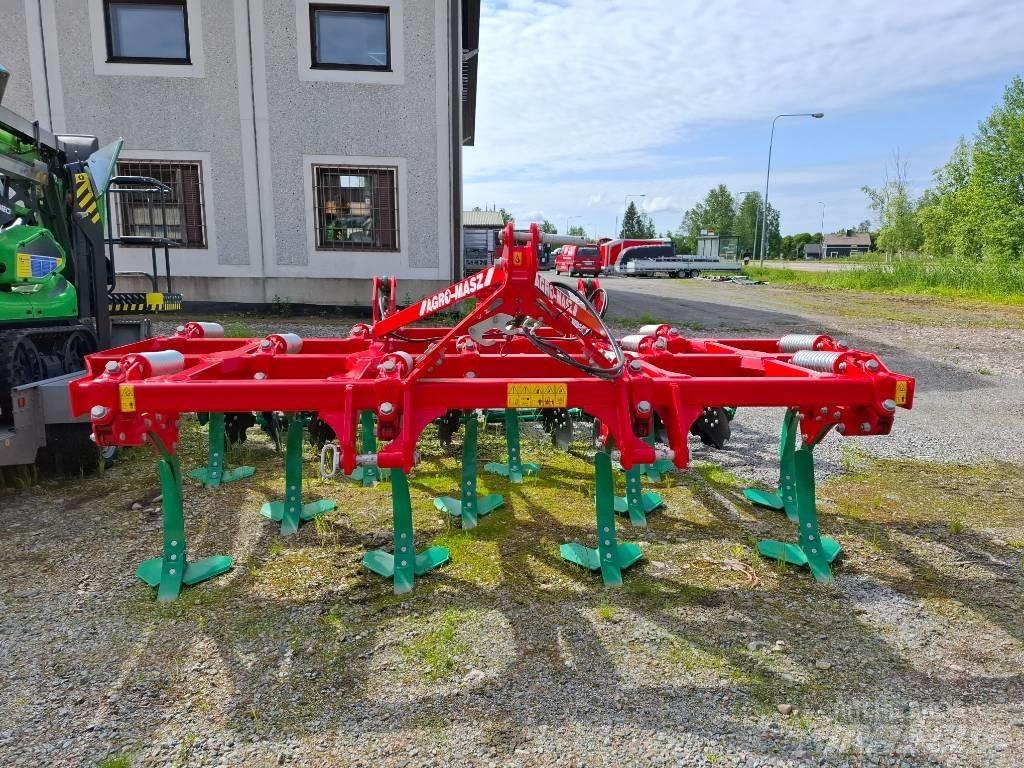 Agro-Masz Runner 35 Déchaumeur, cultivateur