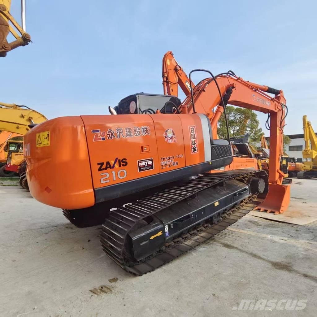 Hitachi ZX 210 Pelle sur chenilles