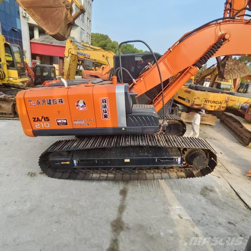 Hitachi ZX 210 Pelle sur chenilles