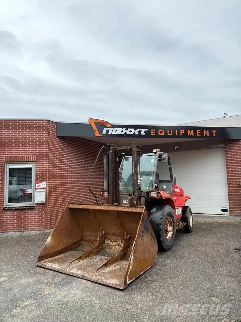 Manitou MC 30 D Chariot tout terrain