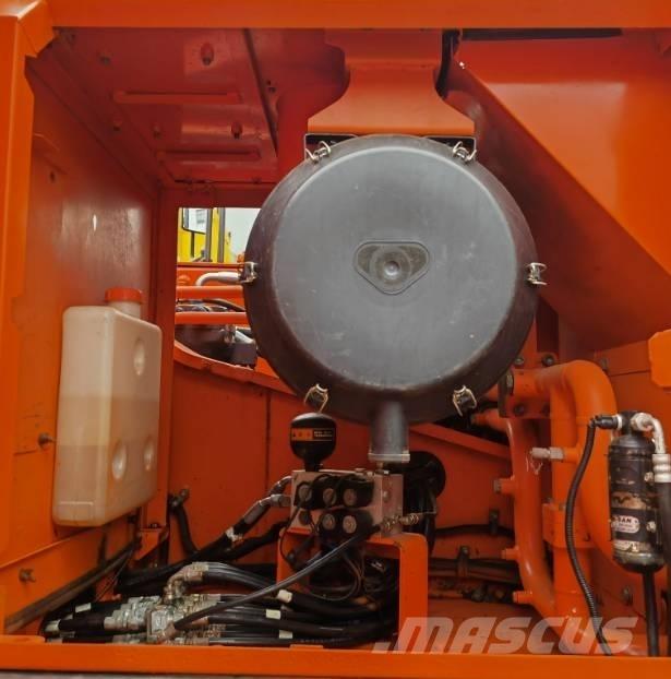 Doosan DX340LC-9C Pelle sur chenilles