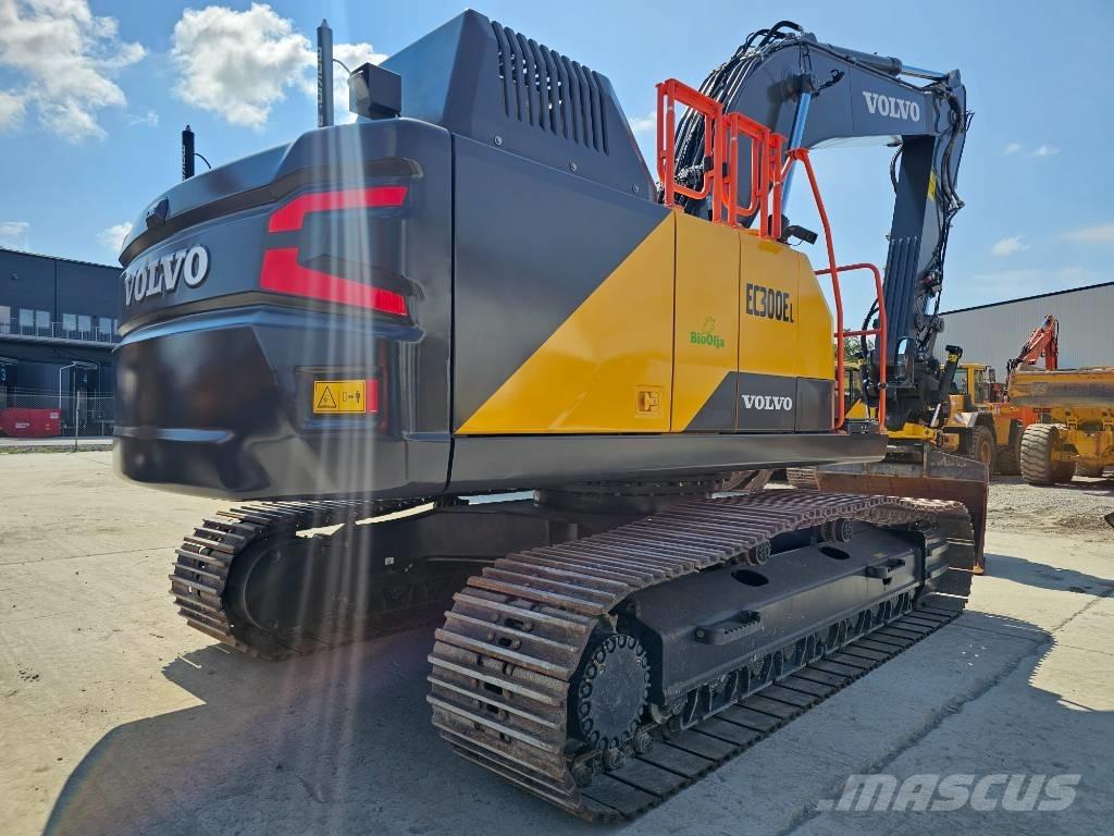 Volvo EC300EL Pelle sur chenilles