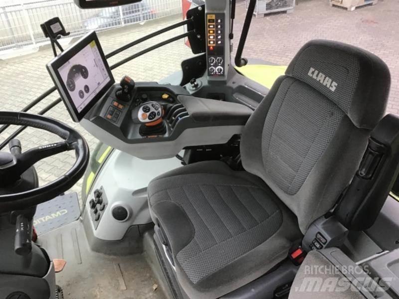 CLAAS AXION 870 Tracteur