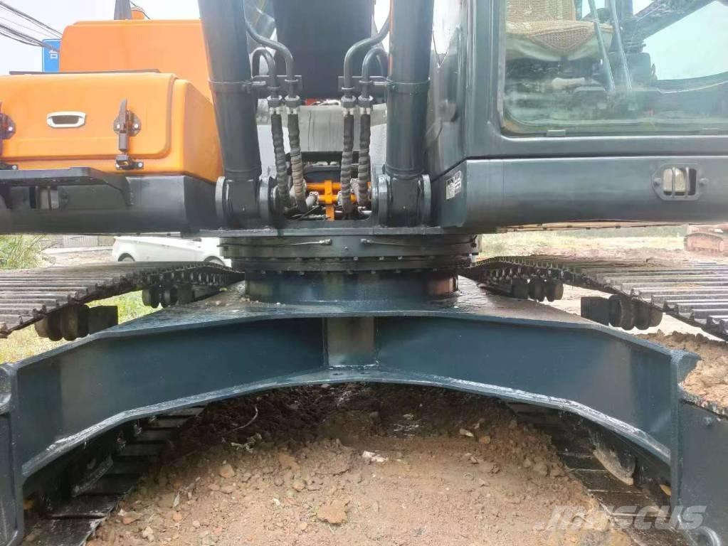 Hyundai 220LC-9S Pelle sur chenilles