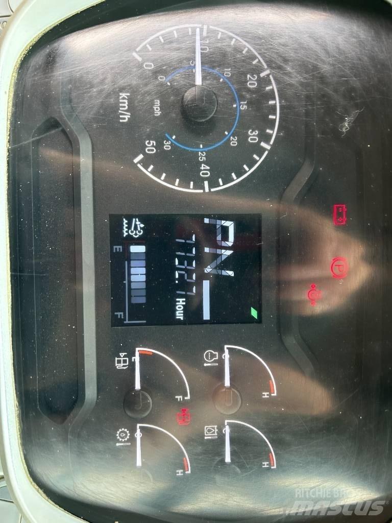 Doosan DL420-7 Chargeuse sur pneus