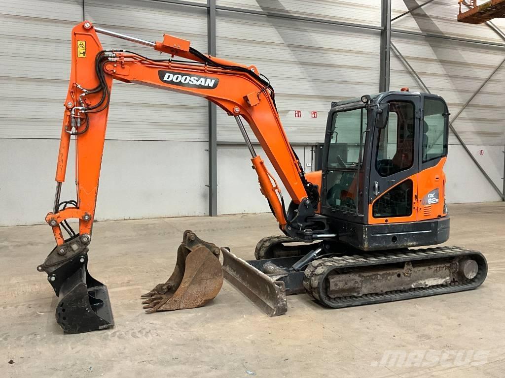 Doosan DX 62 R-3 Mini pelle < 7t