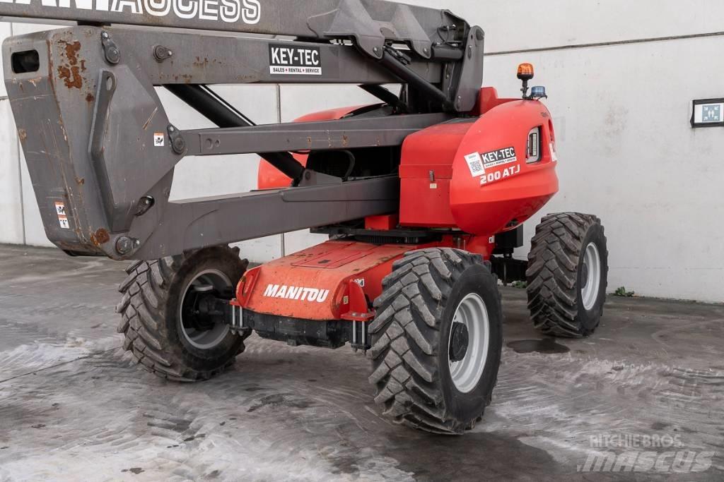 Manitou 200 ATJ Nacelles articulées