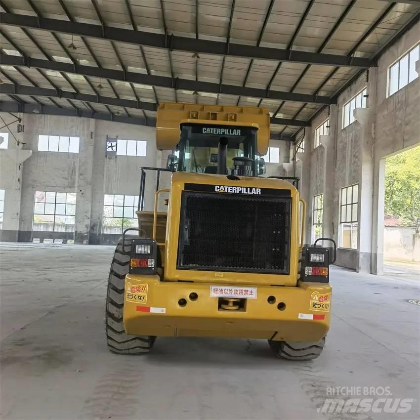 CAT 966H Chargeuse sur pneus