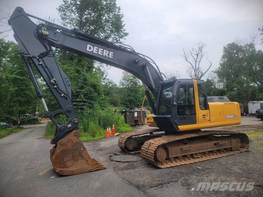 John Deere 200 C LC Pelle sur chenilles