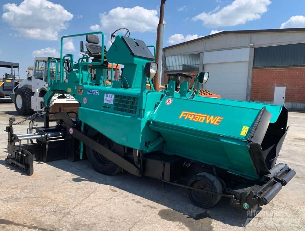Hanta F 1430 WE Finisseur