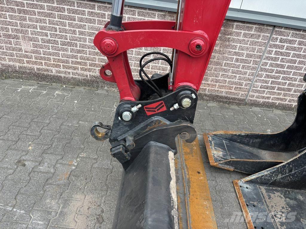 Yanmar SV86-7-2PB Mini pelle 7t-12t
