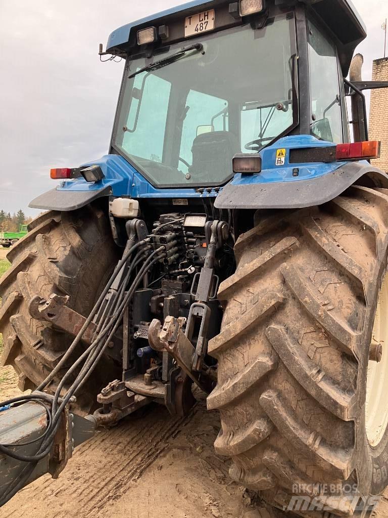 New Holland 8970 Tracteur