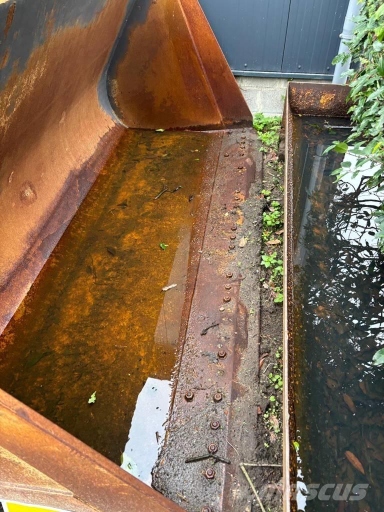 Volvo L 90 H Bucket Godet