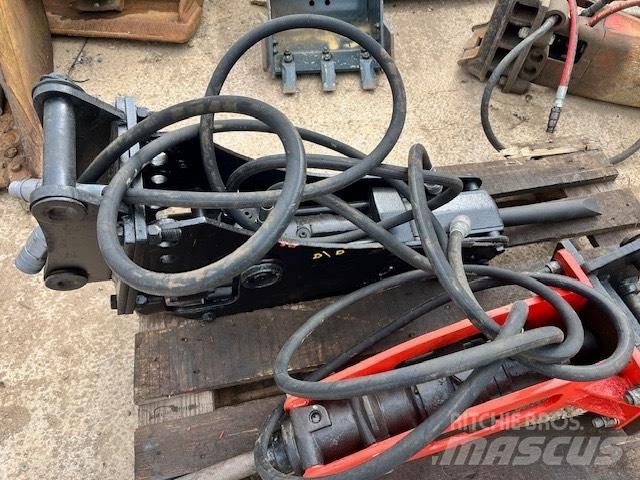 Rammer 111 Marteau hydraulique