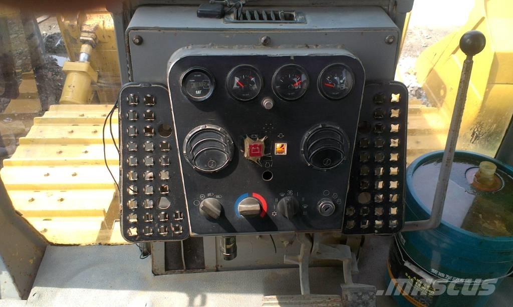 CAT D 6 G LGP II Bouteurs sur chenilles