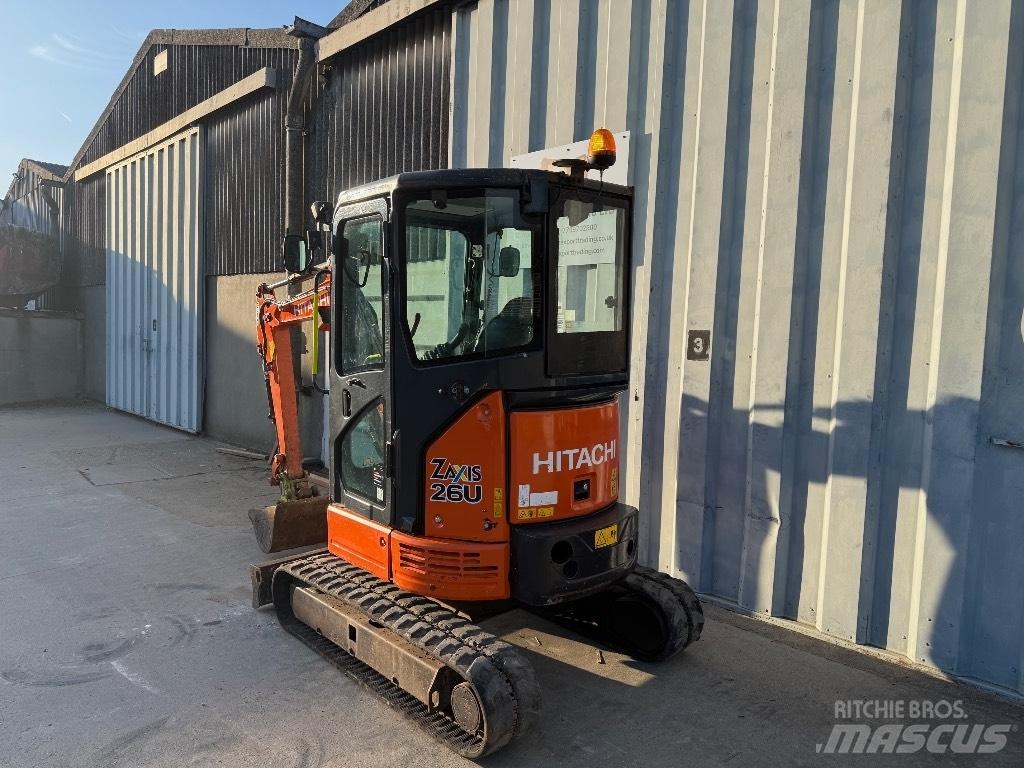 Hitachi ZX 26 Mini pelle < 7t