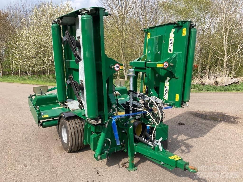 Major TDR16000 Autres matériels de fenaison