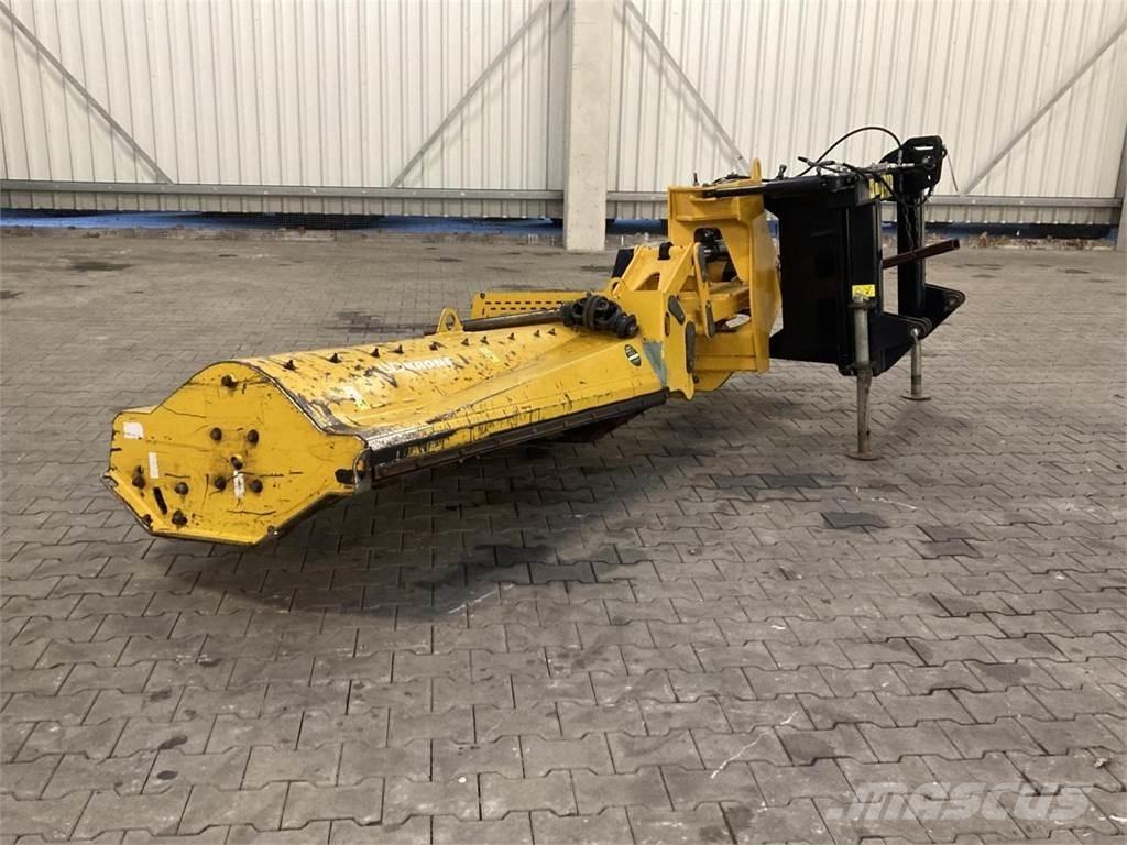 Müthing MU-M/S 180 Broyeur / Gyrobroyeur / Epareuse
