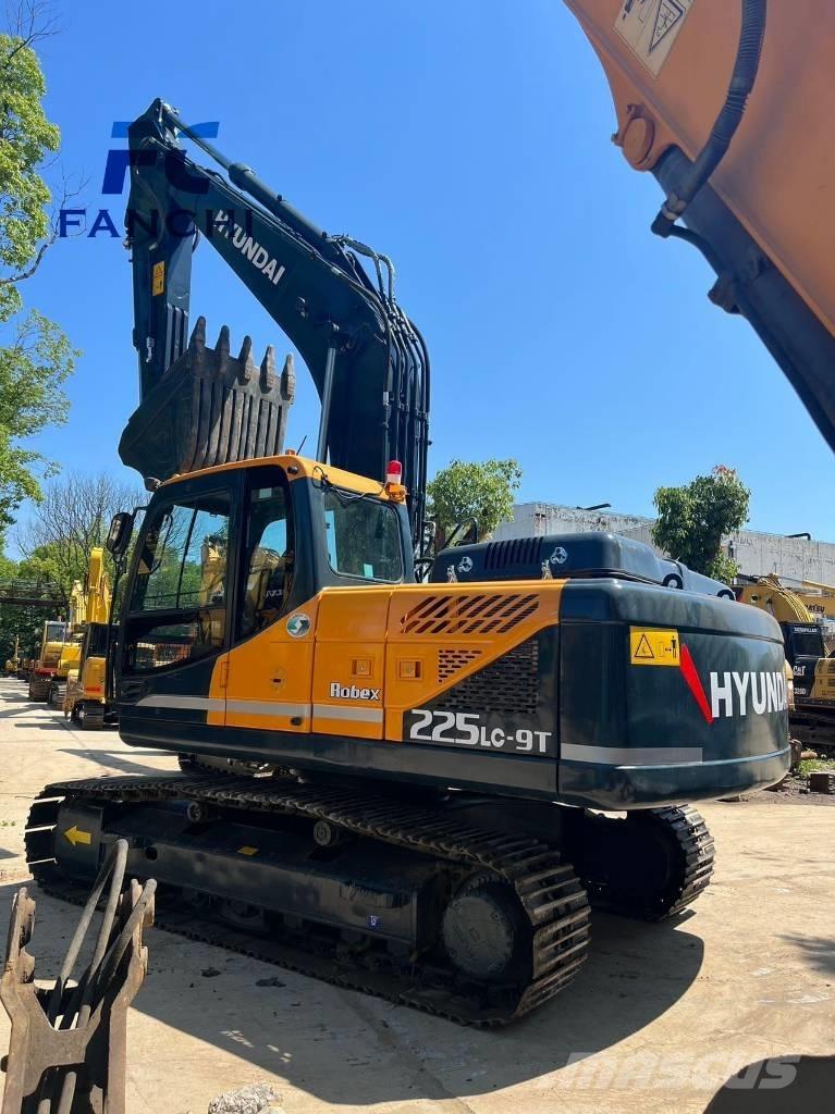 Hyundai 225LC-9t Pelle sur chenilles