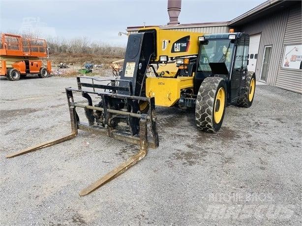 CAT TL 943 C Chariot télescopique