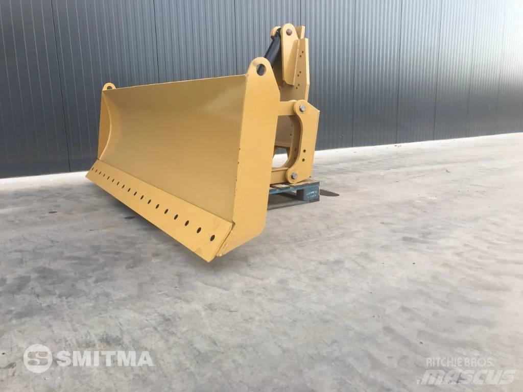 CAT 160M Lame