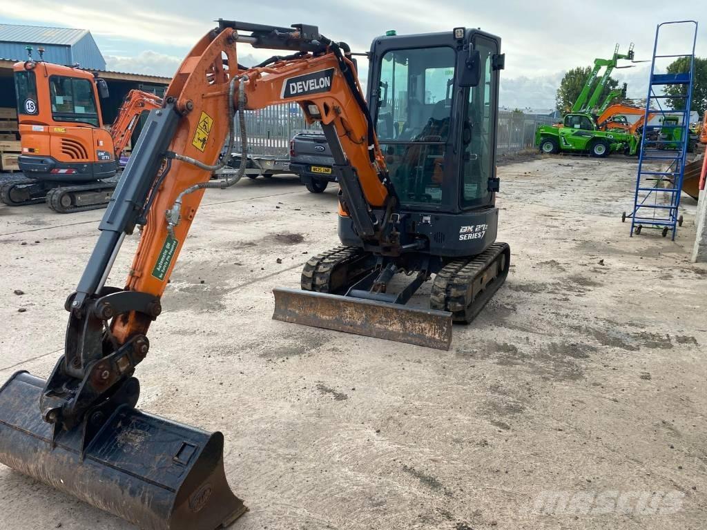 Develon DX 27 Z-7 Mini pelle < 7t