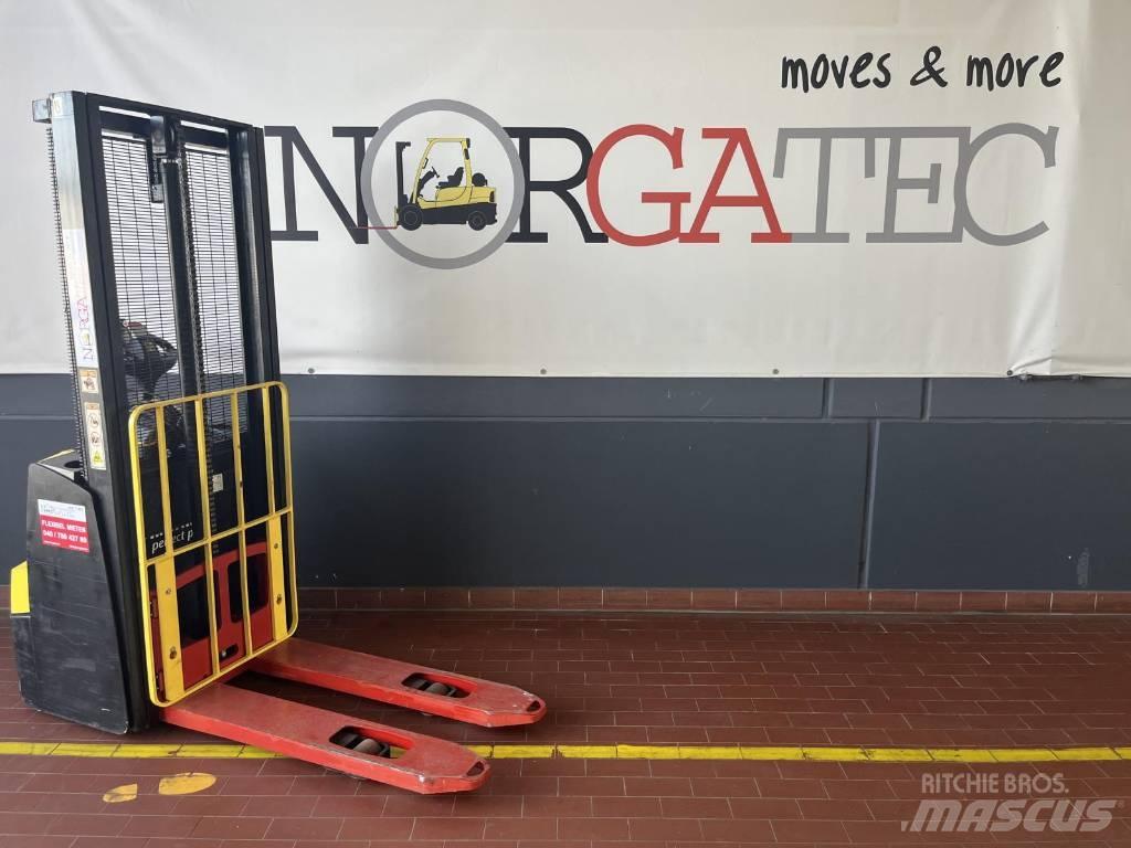 Hyster S1.0E Transpalette accompagnant