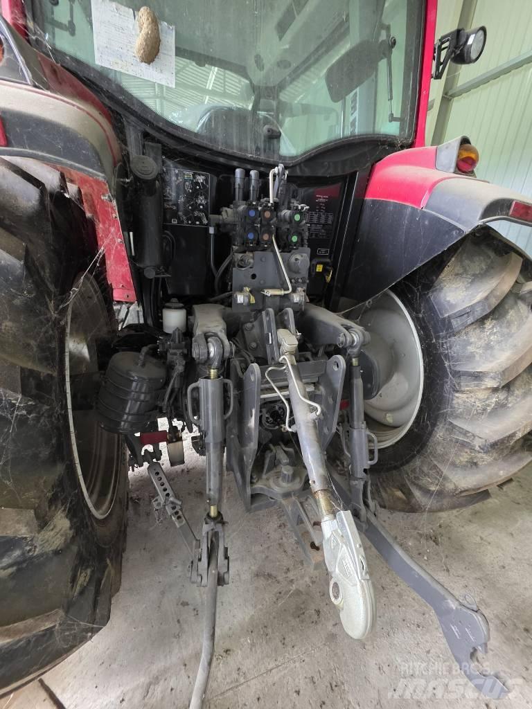 Valtra A 124 Tracteur