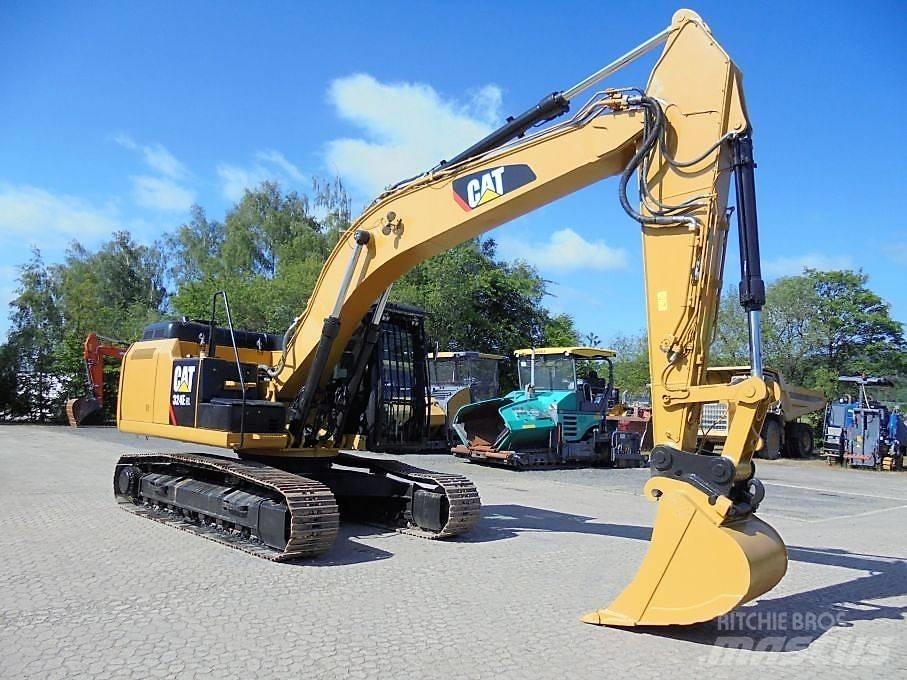 CAT 324 E LN Pelle sur chenilles