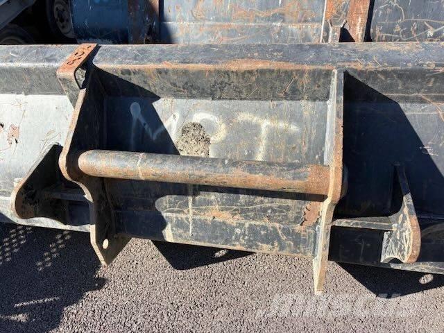 JCB godet Godet