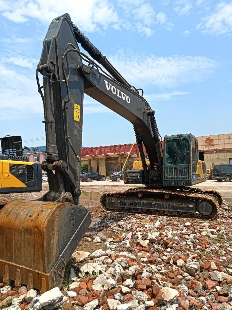 Volvo EC 240 Pelle sur chenilles