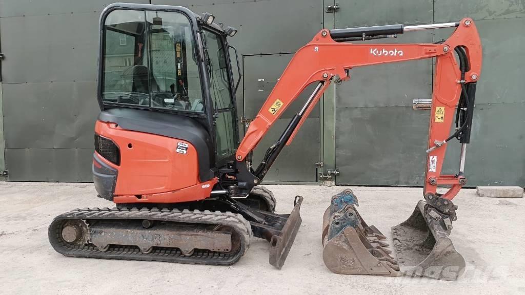 Kubota U 27-4 Mini pelle < 7t