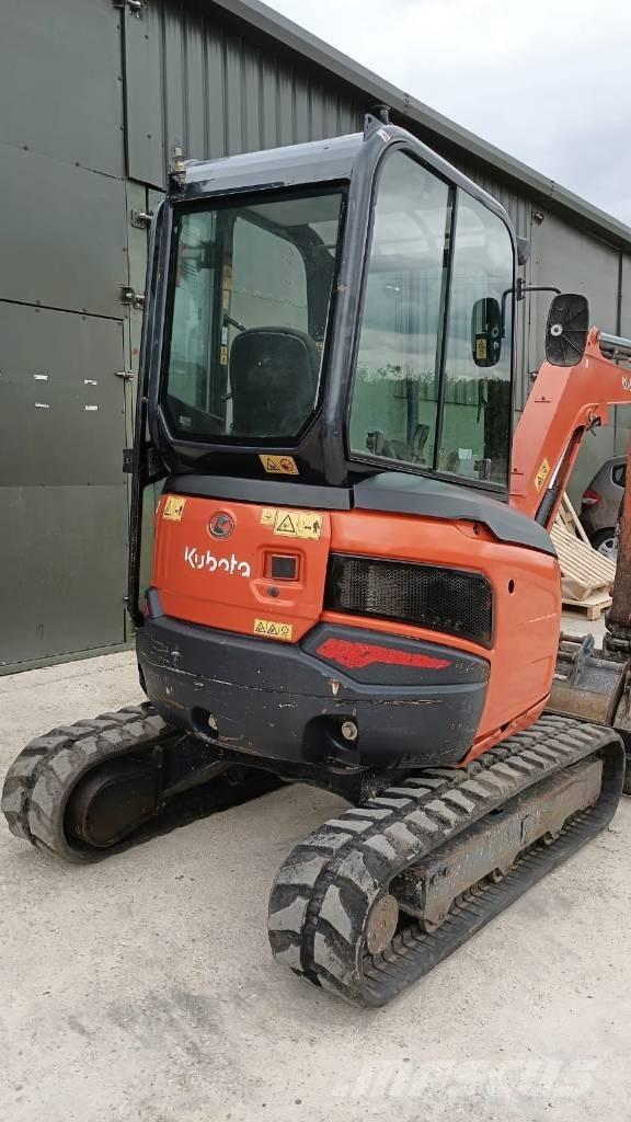 Kubota U 27-4 Mini pelle < 7t
