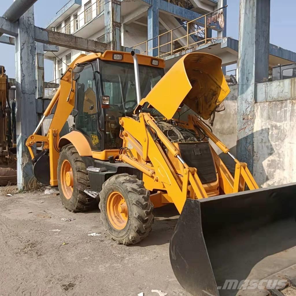 JCB 3CX Tractopelle