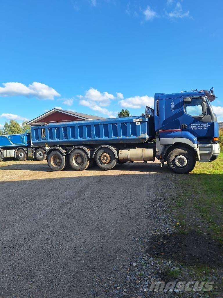 Sisu E12 Camion benne
