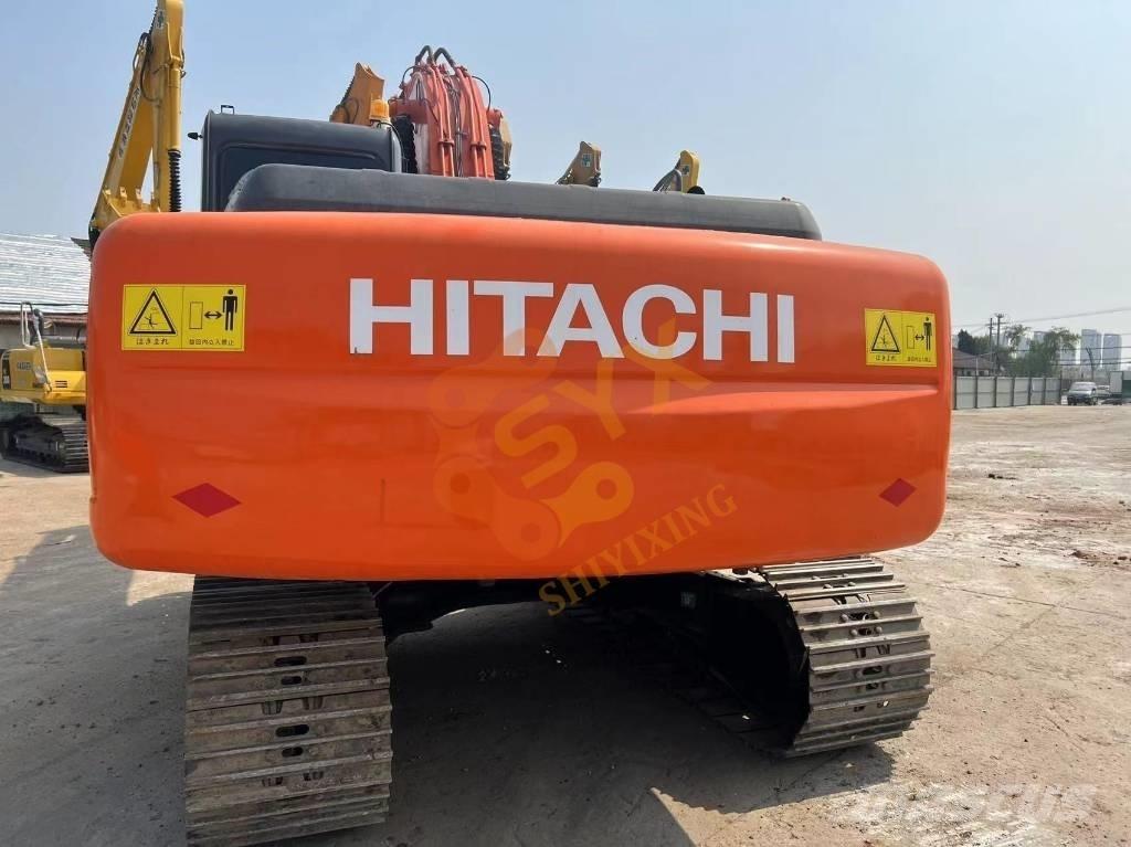 Hitachi ZX 200-3 Pelle sur chenilles
