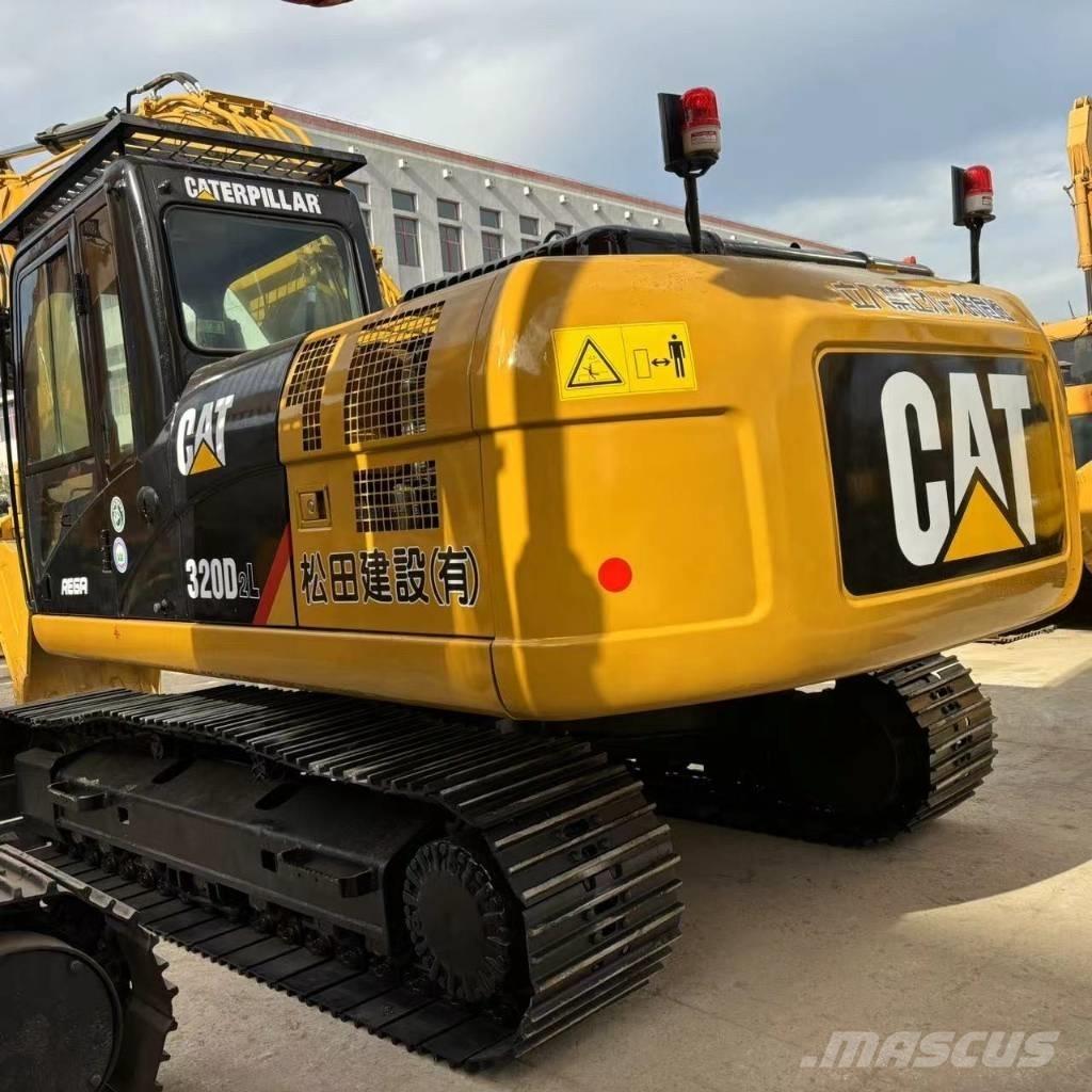 CAT 320D Pelle sur chenilles