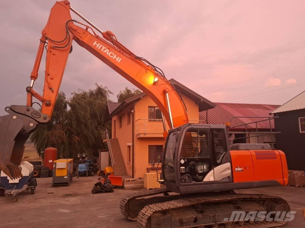 Hitachi 210LC Pelle sur chenilles