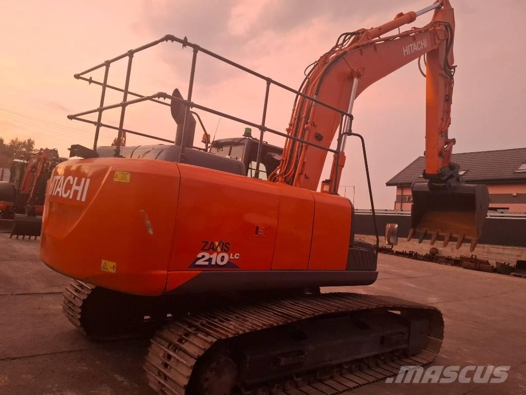 Hitachi 210LC Pelle sur chenilles