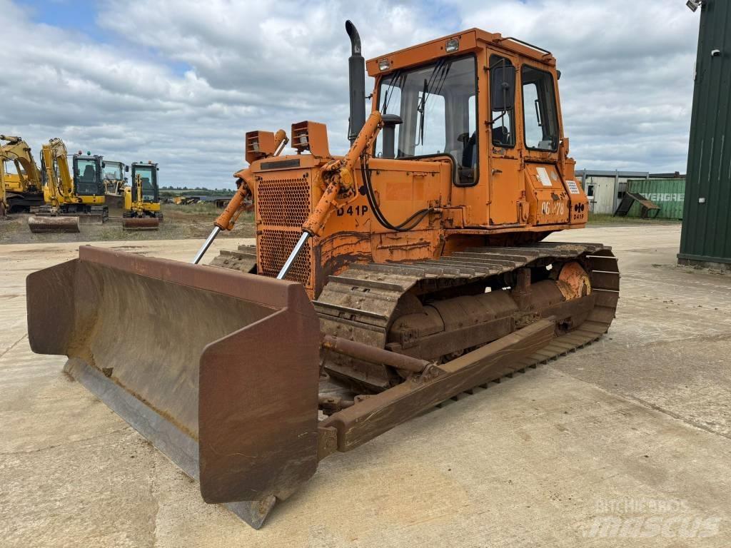 Komatsu D 41 P-3 Bouteurs sur chenilles