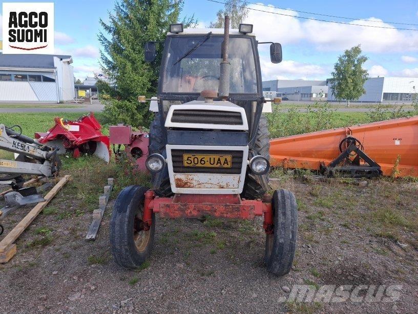 Case IH 1490 Tracteur