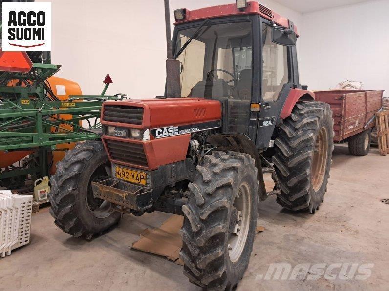 Case IH 885 XL Tracteur